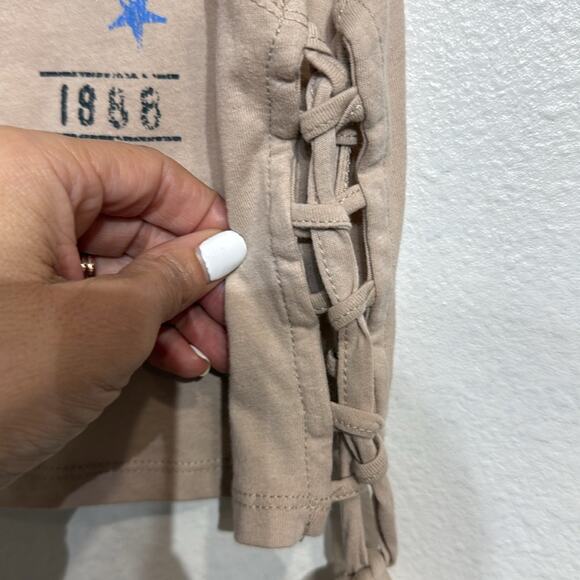 Goodie Two Sleeves Tan Wild West Muscle Tank Sz S - Picture 5 of 9